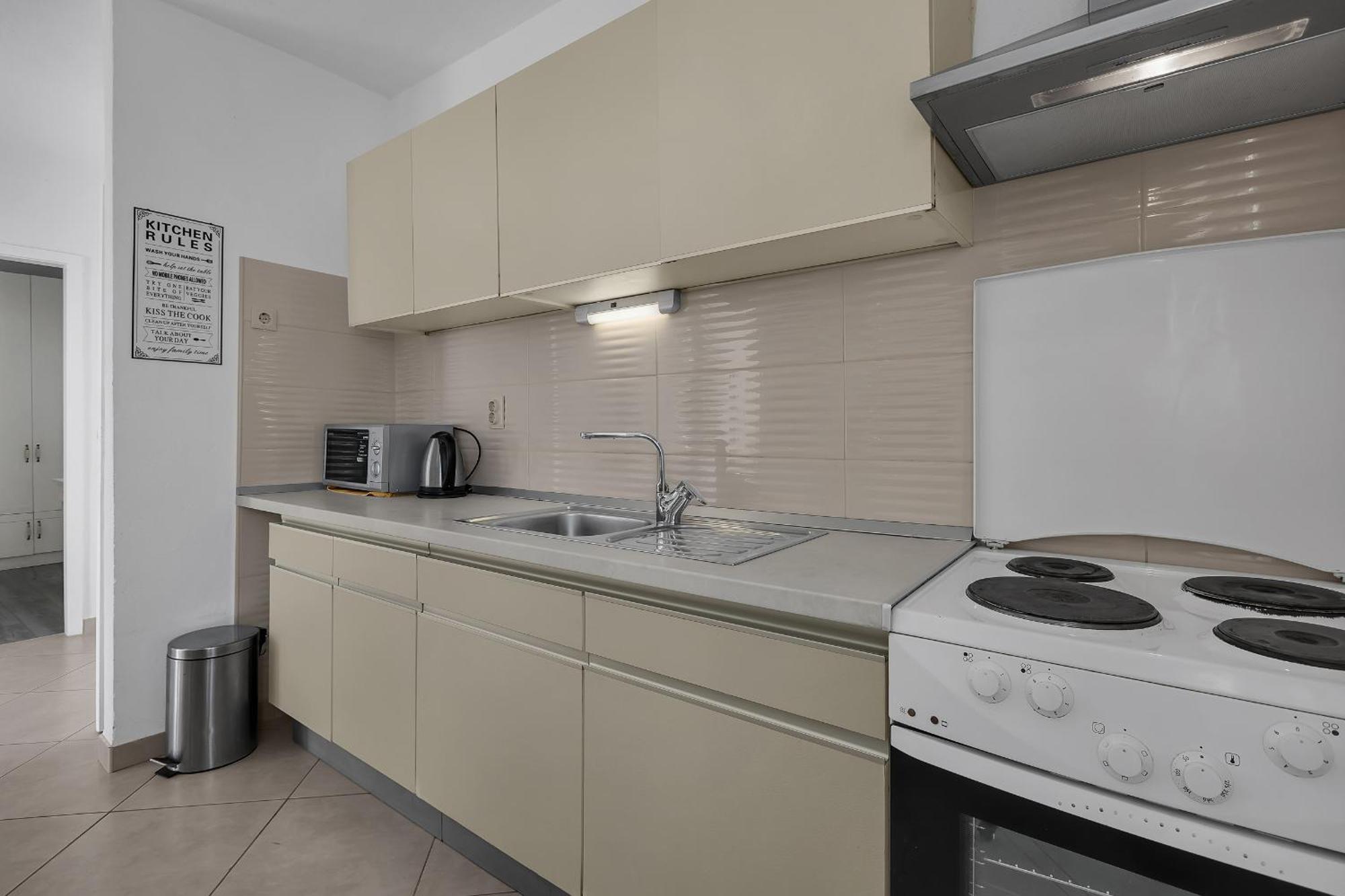 Apartments By The Sea Podgora, Makarska - 2596 الغرفة الصورة